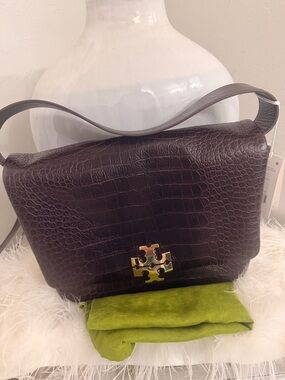 Tory Burch Runway Large  Charlie Croc Embossed Leather Shoulder Bag